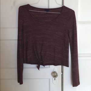 Maroon cropped shirt
